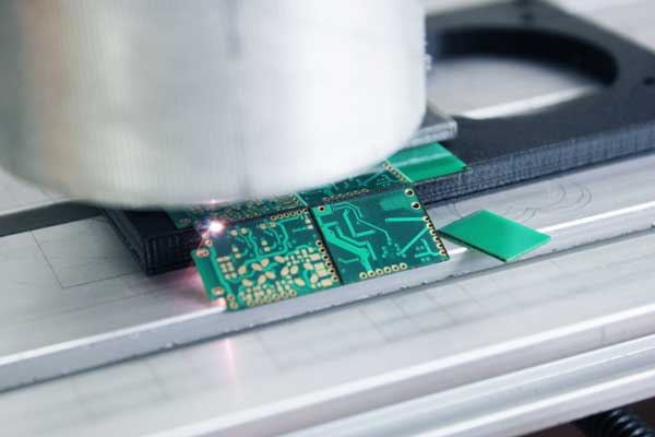 購買PCB激光切割機(jī)需要先了解什么？(圖2)