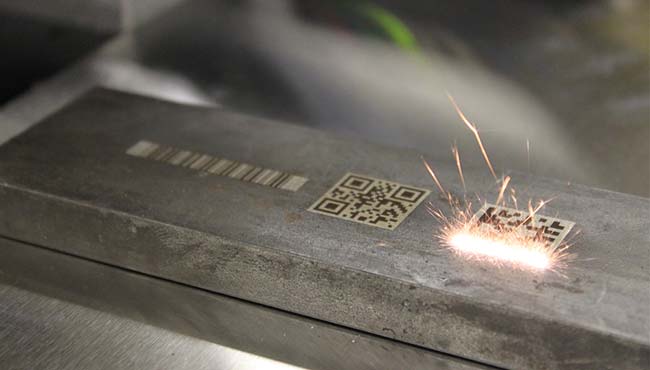 激光打標機與激光鐳雕機：同根異名，技術(shù)精髓共探(圖1)